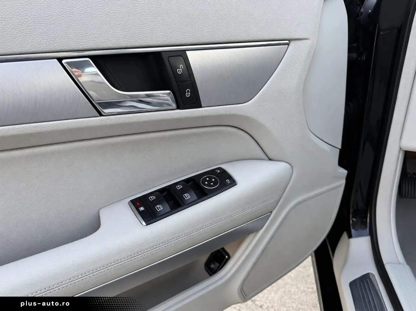 Mercedes-Benz E-Class Coupe 2.2Diesel Automat