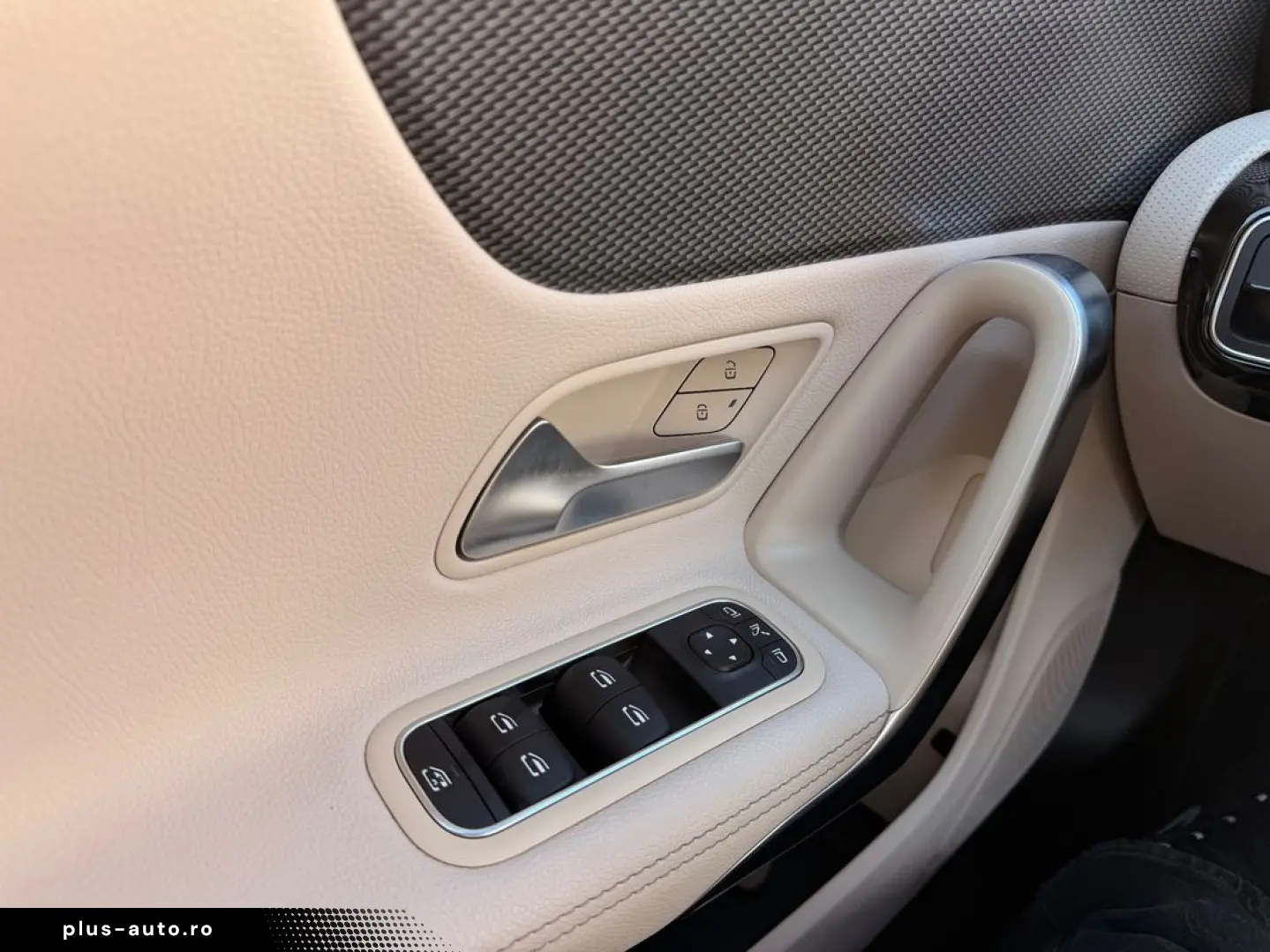 Mercedes-Benz Cla-200
