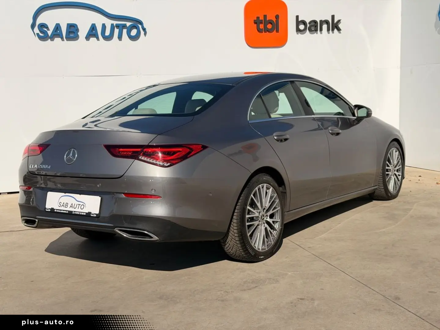 Mercedes-Benz Cla-200