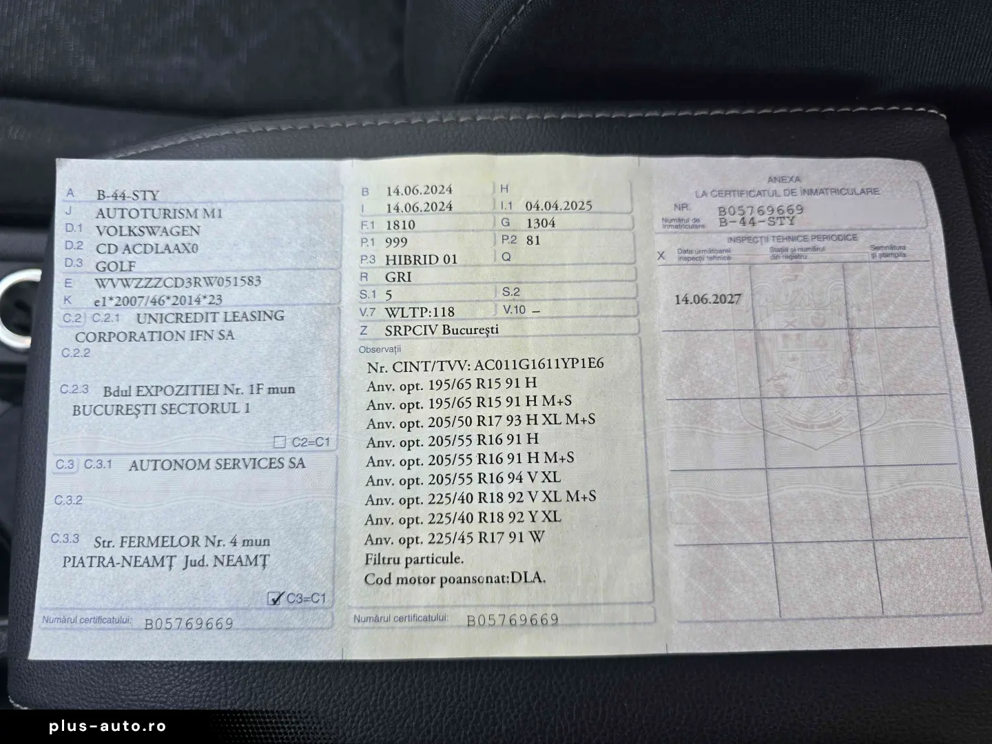 Volkswagen Golf 2024
