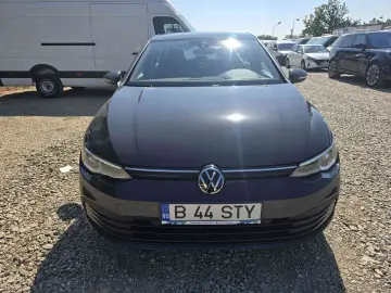 Volkswagen Golf 2024