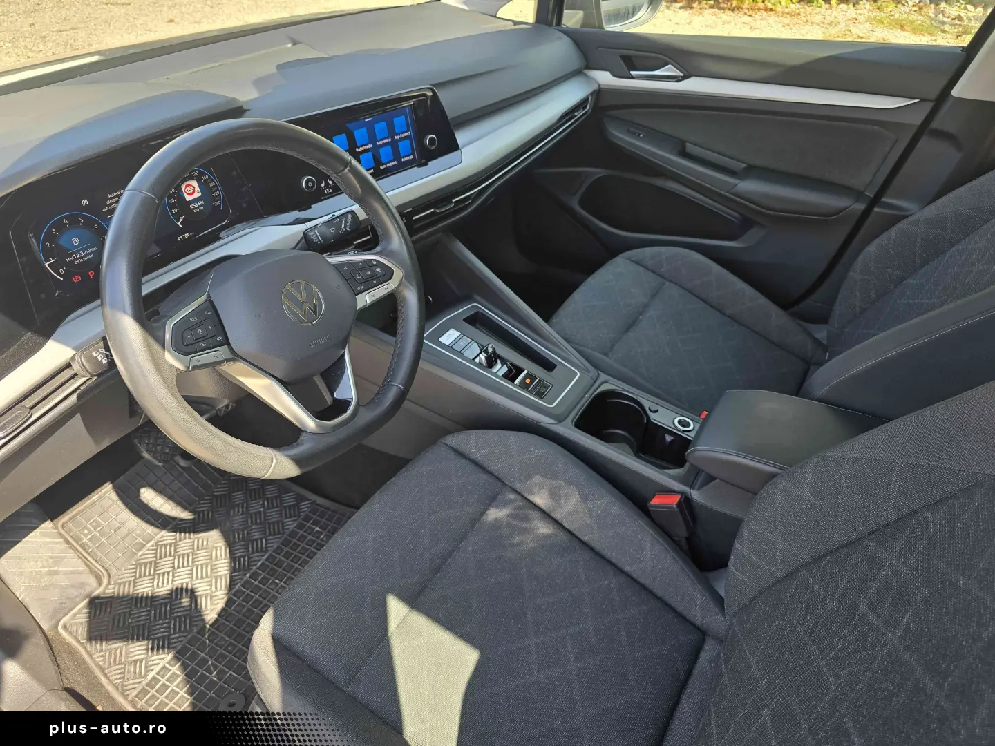 Volkswagen Golf 2024