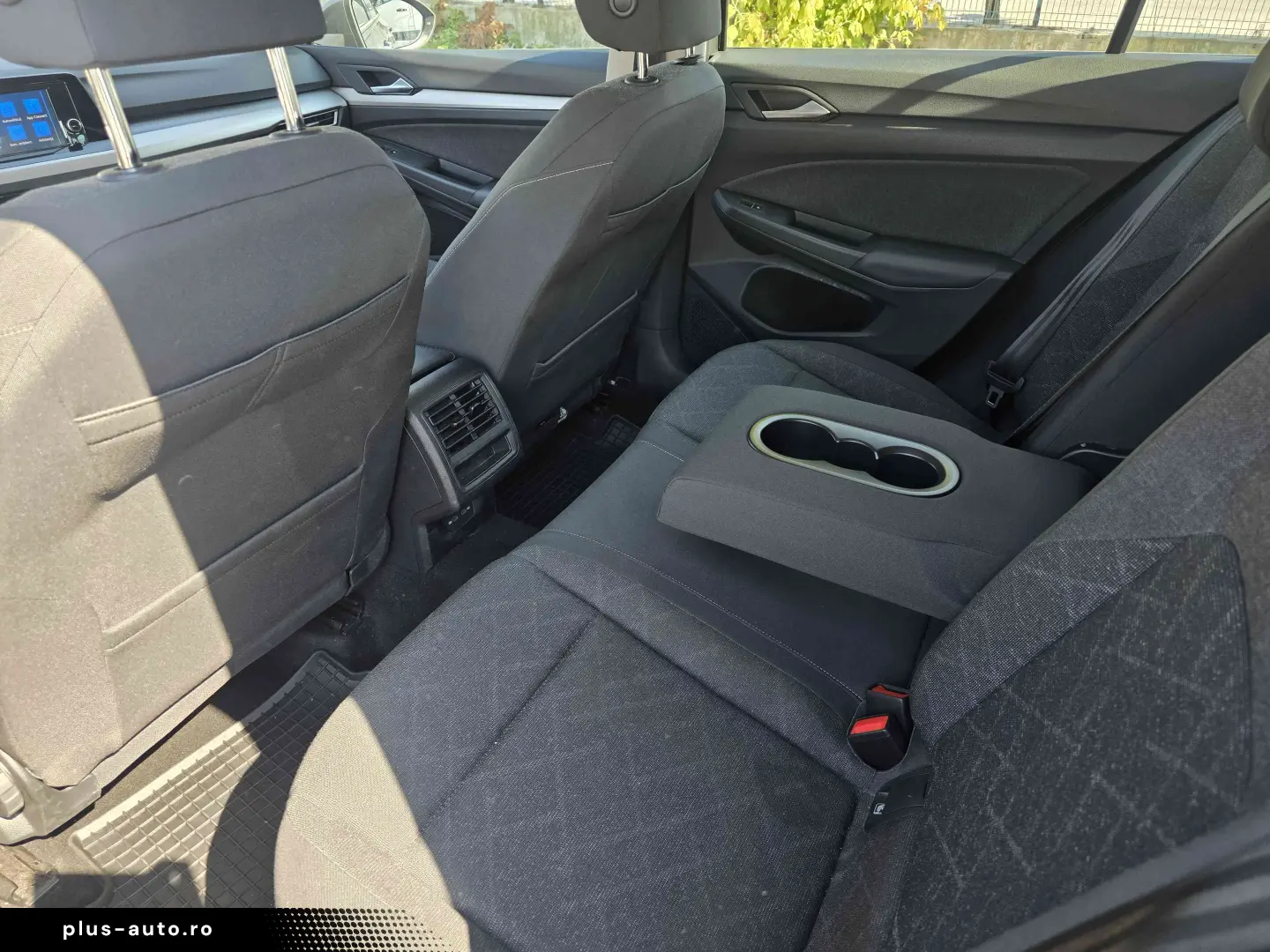 Volkswagen Golf 2024