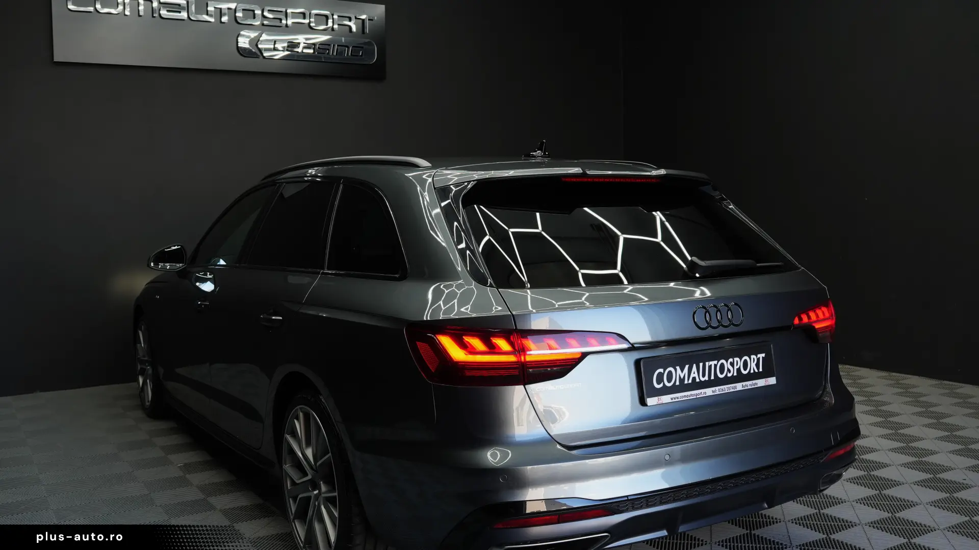 AUDI A4 2.0d MHEV AT S LINE