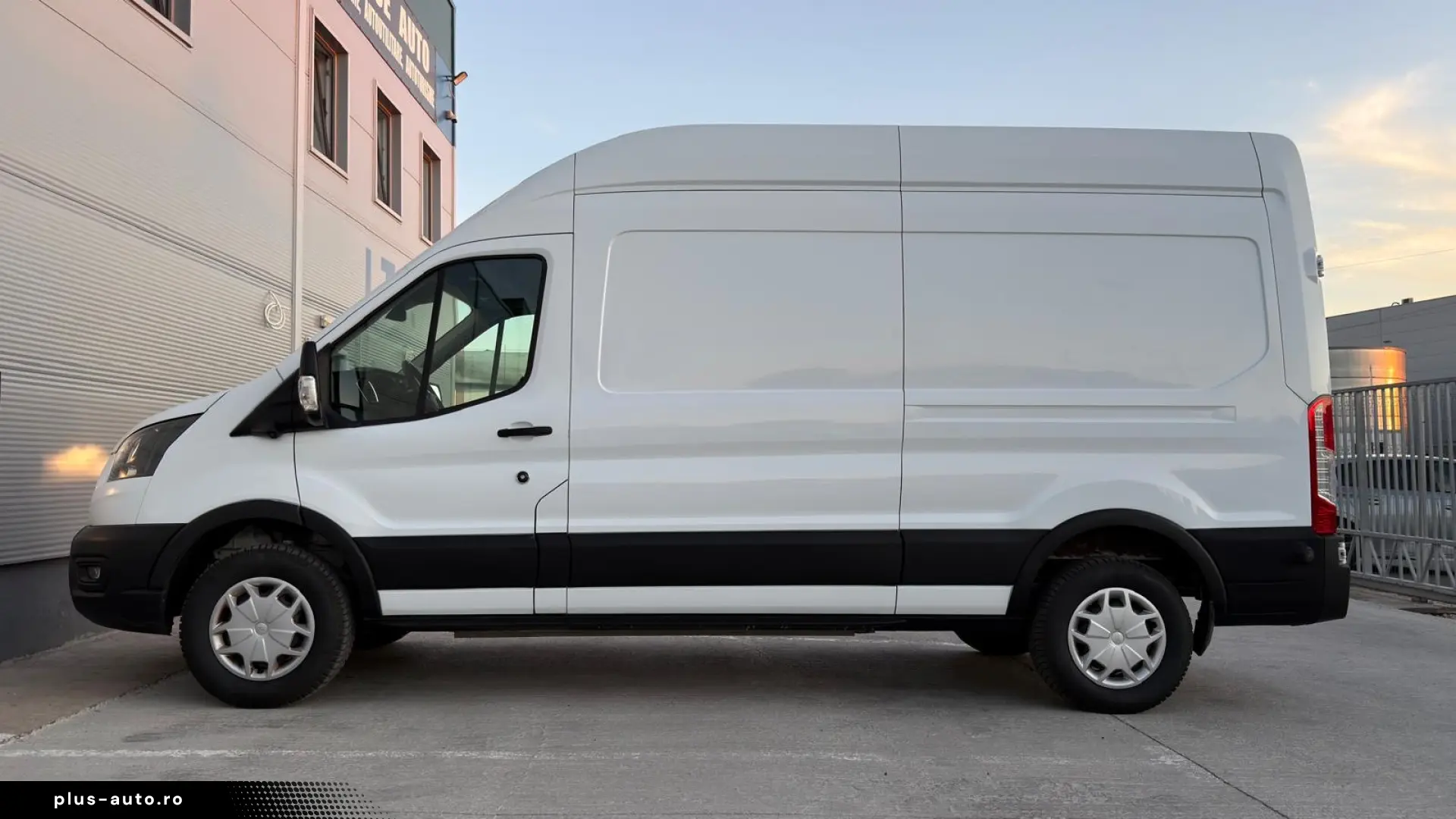 Ford E-Transit 3900Kg L3H3 75Kw