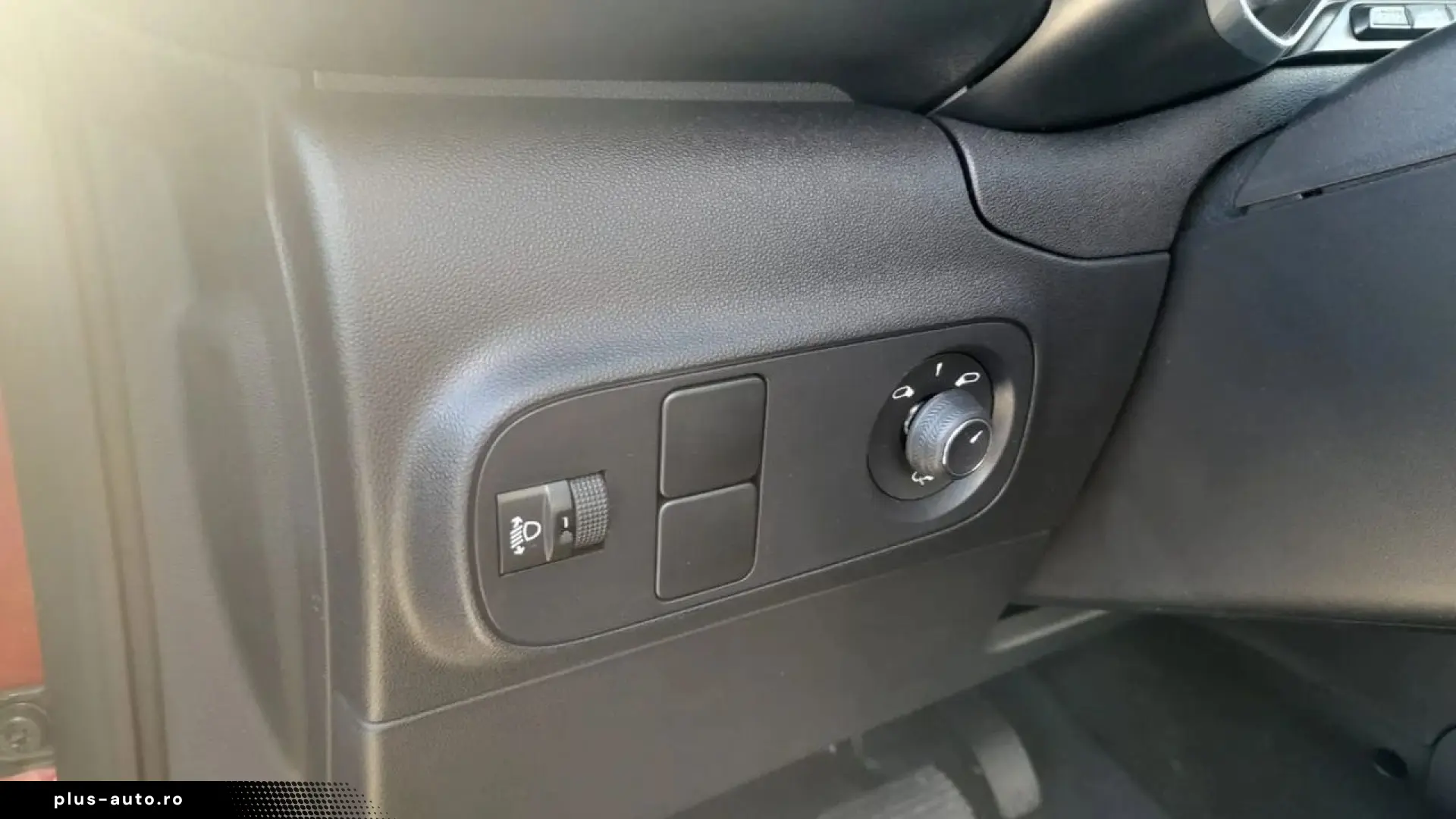 Citroen C3 MAX 1.2 Puretech 110 EAT6 cu garantie