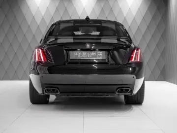 ROLLS ROYCE Ghost Black Badge BLACK ORANGE