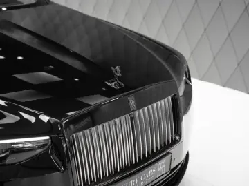 ROLLS ROYCE Ghost Black Badge BLACK ORANGE
