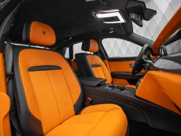 ROLLS ROYCE Ghost Black Badge BLACK ORANGE