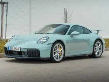 PORSCHE 911 Carrera 4 GTS T-Hybrid PCCB Aerokit BOSE
