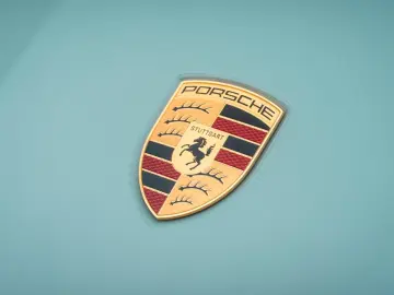 PORSCHE 911 Carrera 4 GTS T-Hybrid PCCB Aerokit BOSE