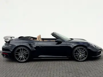 PORSCHE 911 Turbo S Cabriolet LIFT KERAMIK BOSE GARANTIE