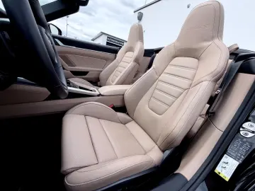 PORSCHE 911 Turbo S Cabriolet LIFT KERAMIK BOSE GARANTIE