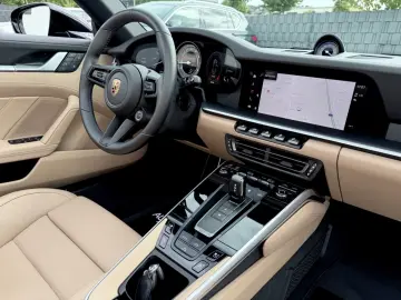 PORSCHE 911 Turbo S Cabriolet LIFT KERAMIK BOSE GARANTIE
