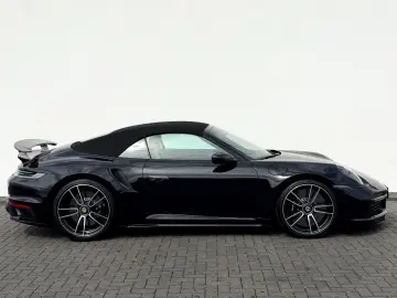 PORSCHE 911 Turbo S Cabriolet LIFT KERAMIK BOSE GARANTIE