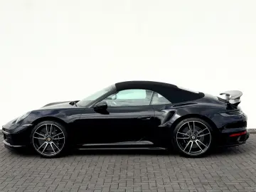 PORSCHE 911 Turbo S Cabriolet LIFT KERAMIK BOSE GARANTIE