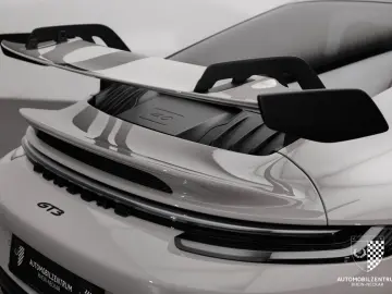 PORSCHE 911 GT3 MatrixLED 18Wege Lift BOSE Garantie09.28