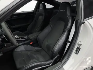 PORSCHE 911 GT3 MatrixLED 18Wege Lift BOSE Garantie09.28