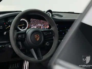 PORSCHE 911 GT3 MatrixLED 18Wege Lift BOSE Garantie09.28