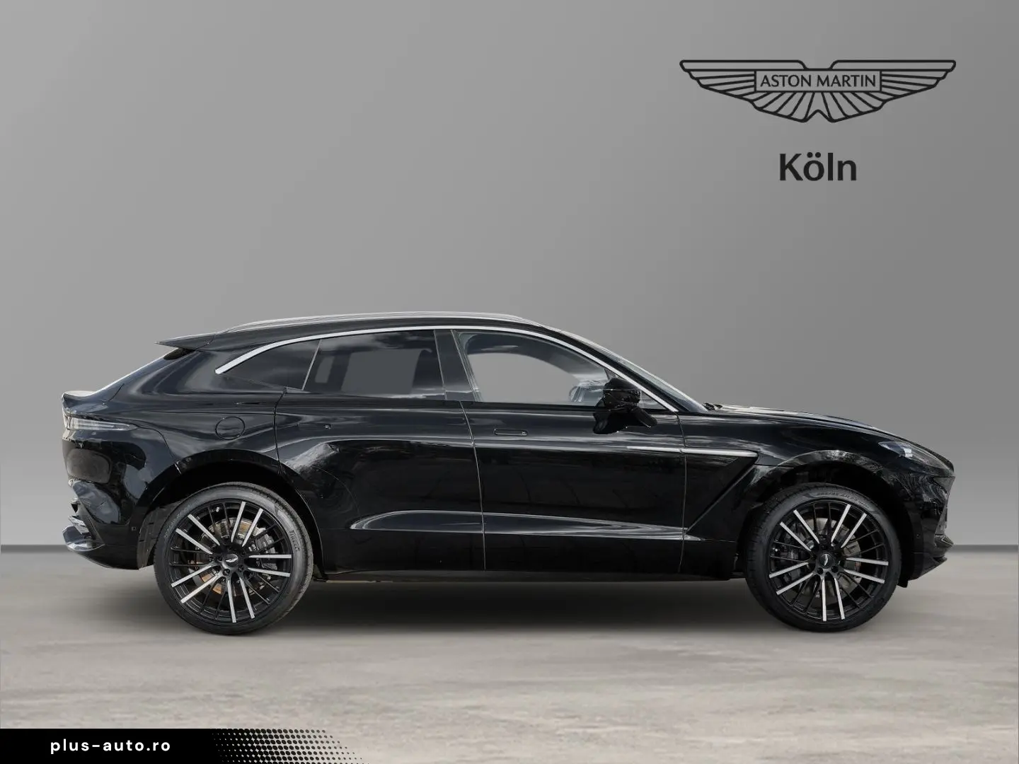 ASTON MARTIN DBX 550 Jet Black   Onyx Black