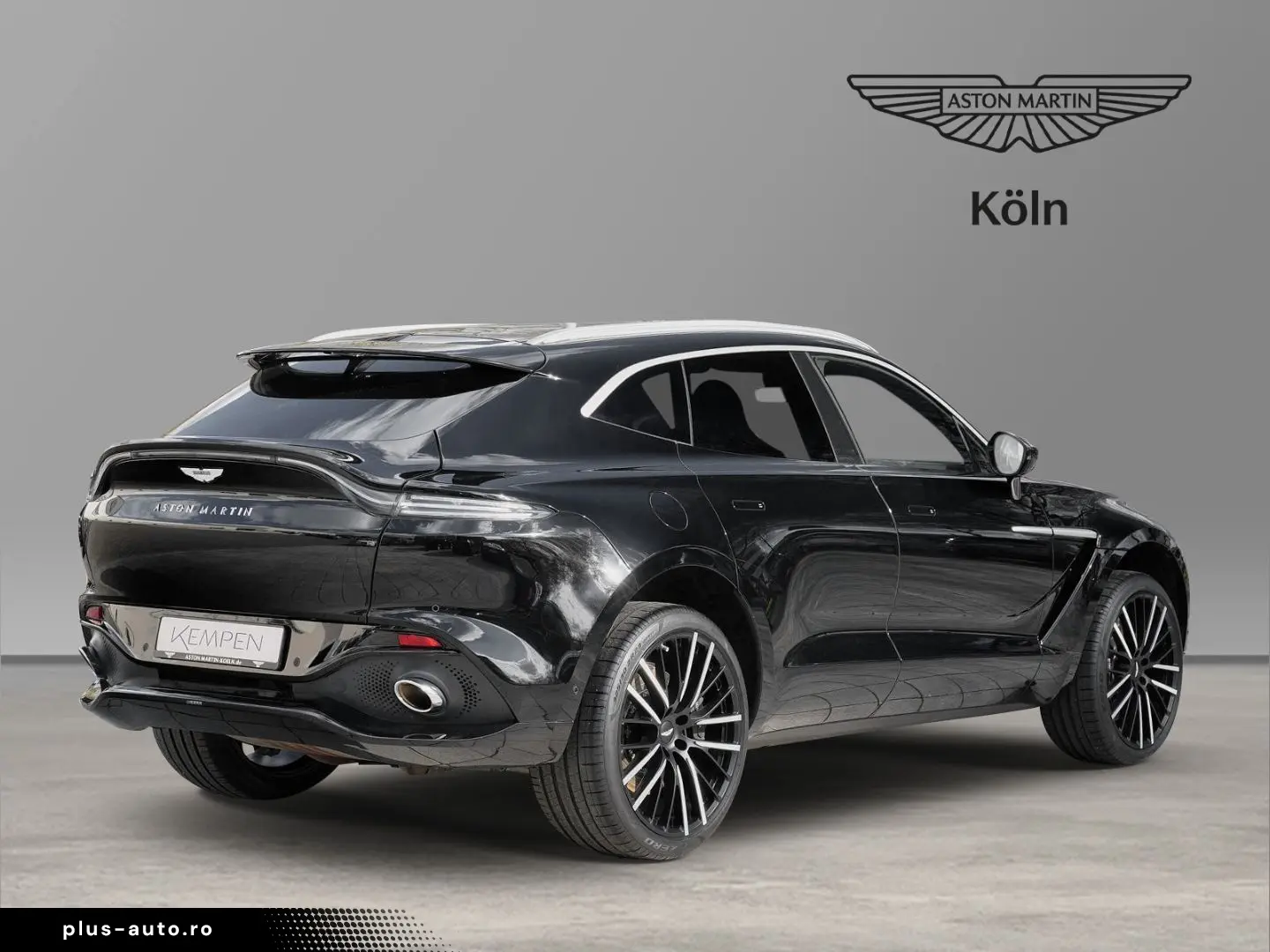 ASTON MARTIN DBX 550 Jet Black   Onyx Black
