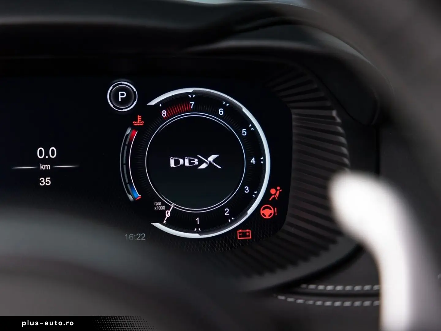 ASTON MARTIN DBX - Xenon Grey - 23 Zoll - Standheizung