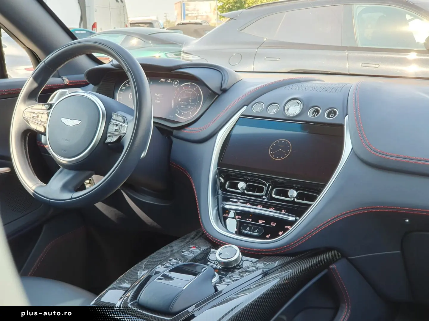 ASTON MARTIN DBX 4.0 V8 DBX707