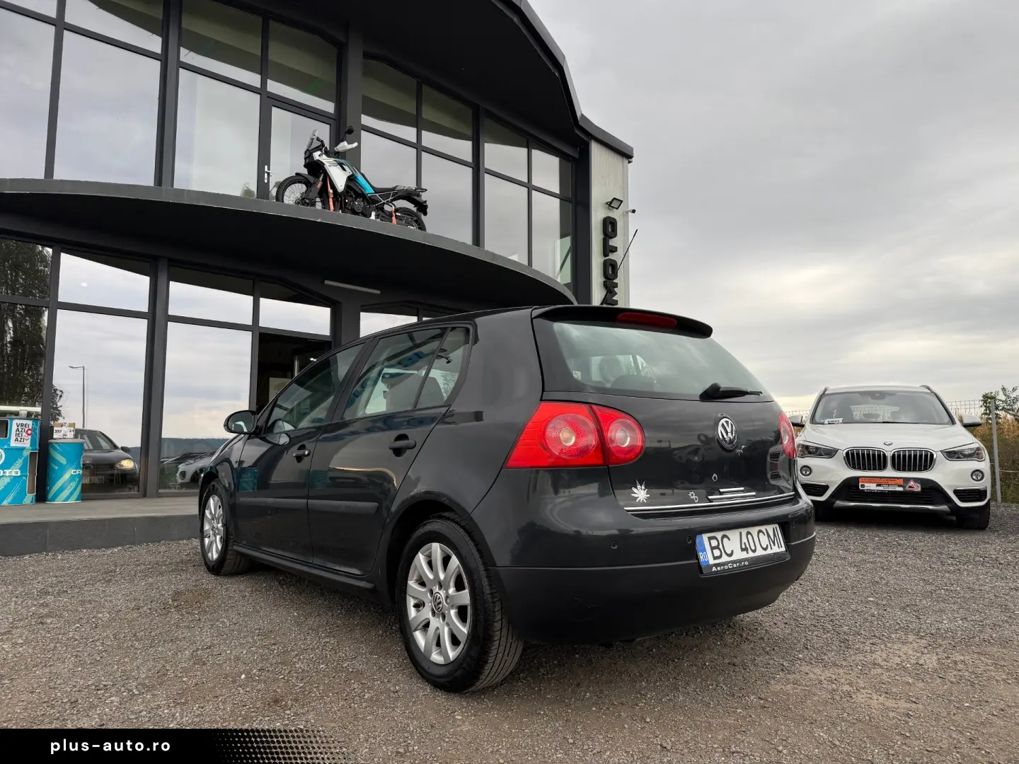 VOLKSWAGEN GOLF    NAVIGATIE    DUBLU CLIMA