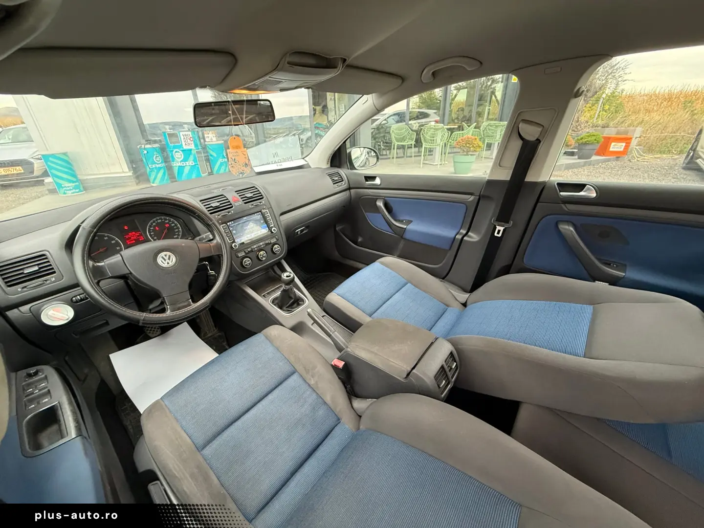 VOLKSWAGEN GOLF    NAVIGATIE    DUBLU CLIMA