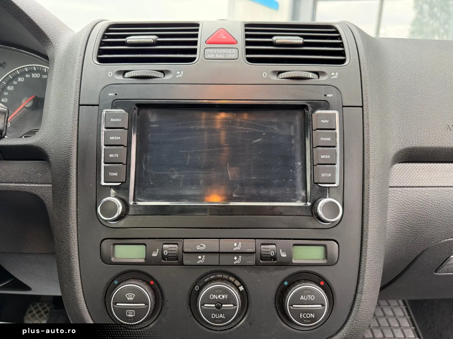 VOLKSWAGEN GOLF    NAVIGATIE    DUBLU CLIMA