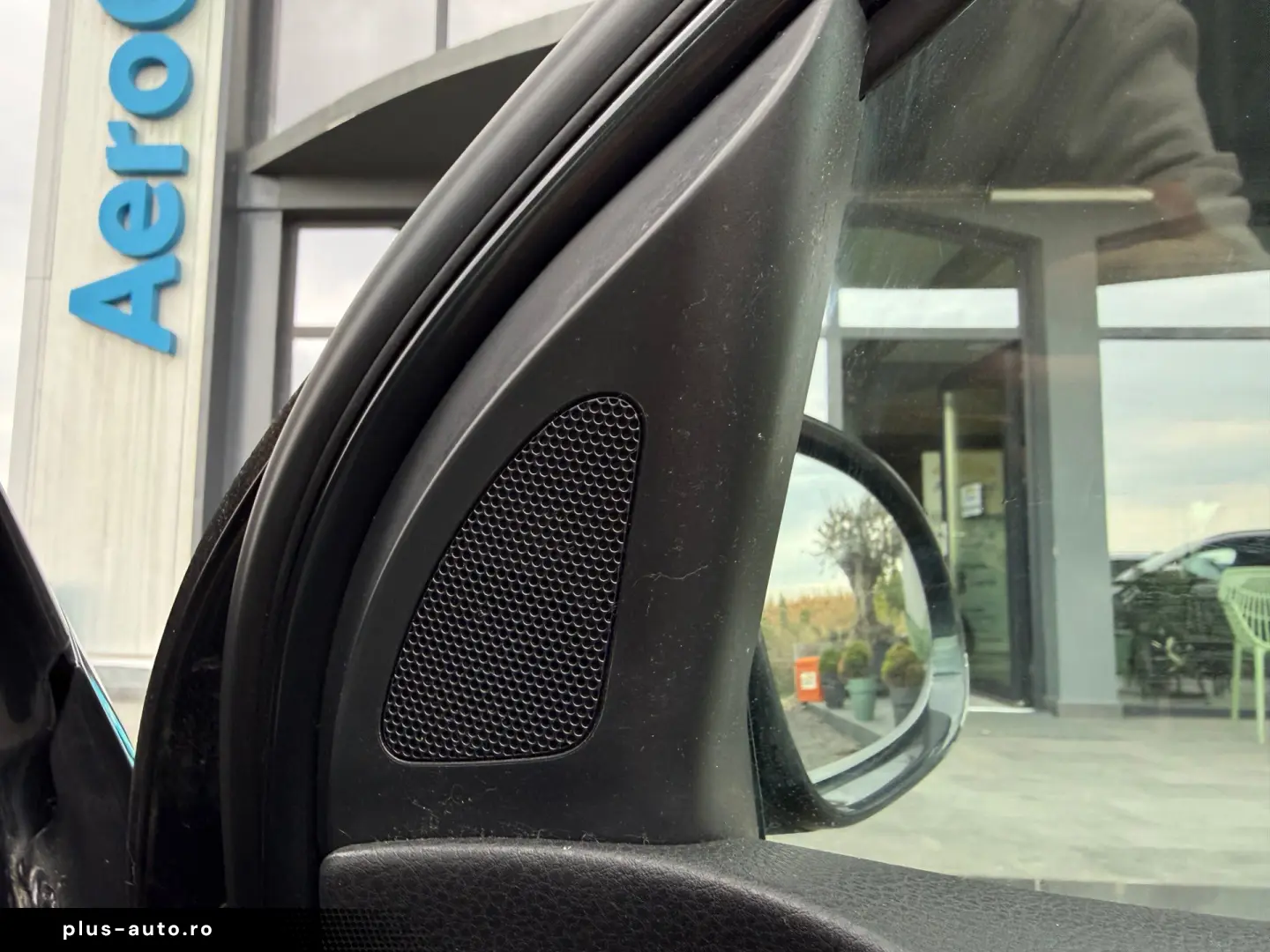 VOLKSWAGEN GOLF    NAVIGATIE    DUBLU CLIMA