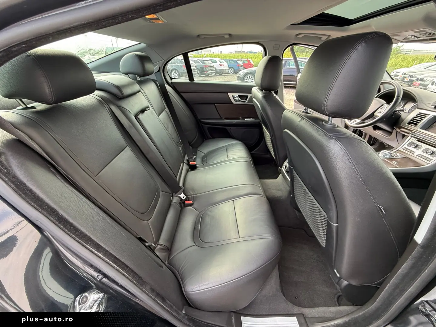 JAGUAR XF    AUTOMAT    PIELE    199 CP