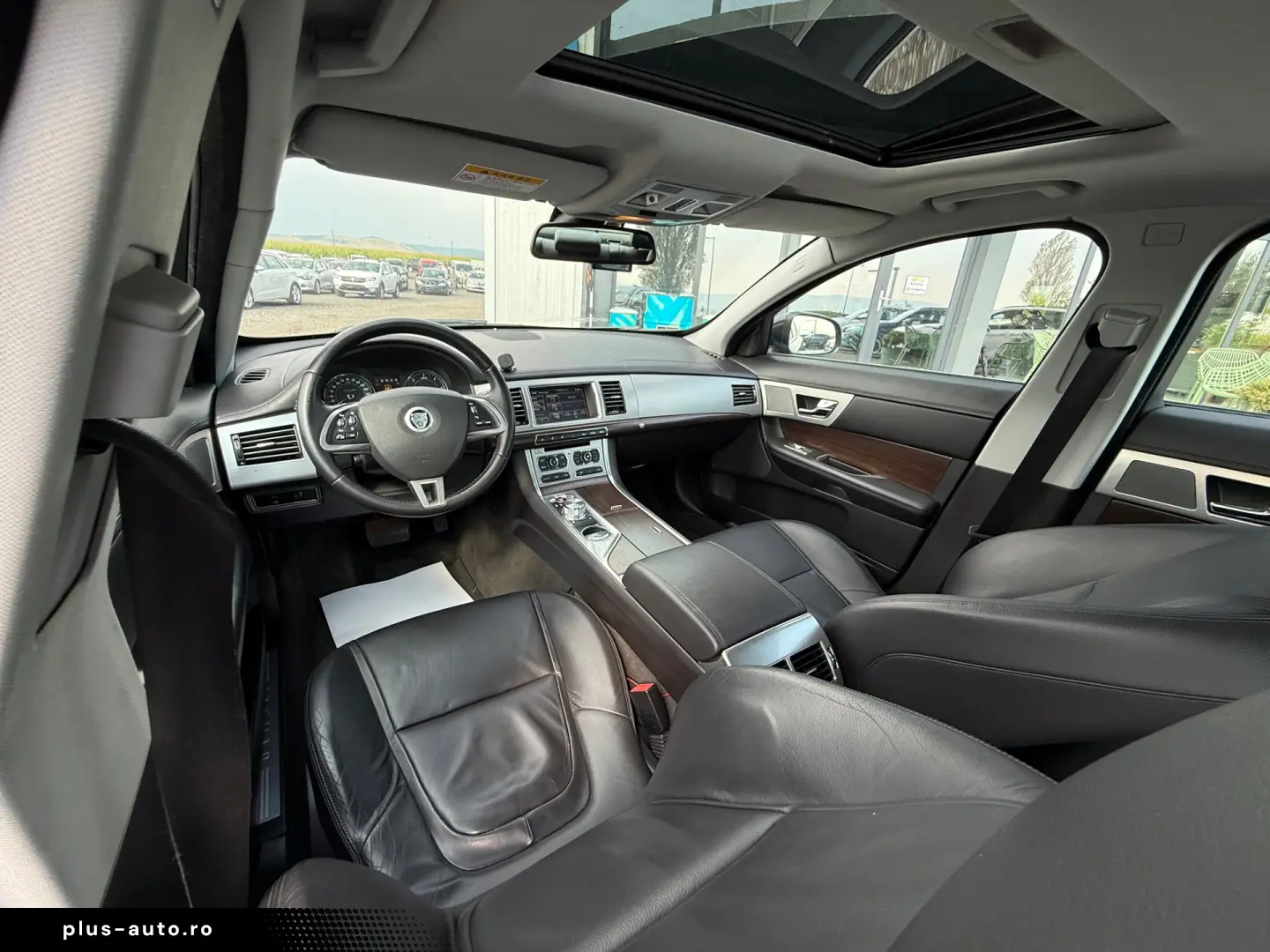 JAGUAR XF    AUTOMAT    PIELE    199 CP