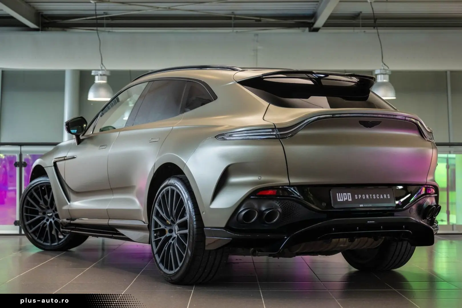 ASTON MARTIN DBX 4.0 V8 707
