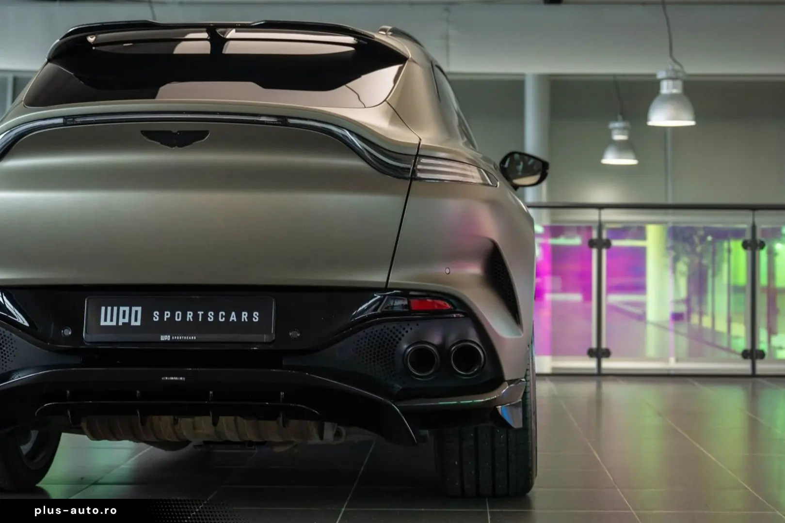 ASTON MARTIN DBX 4.0 V8 707