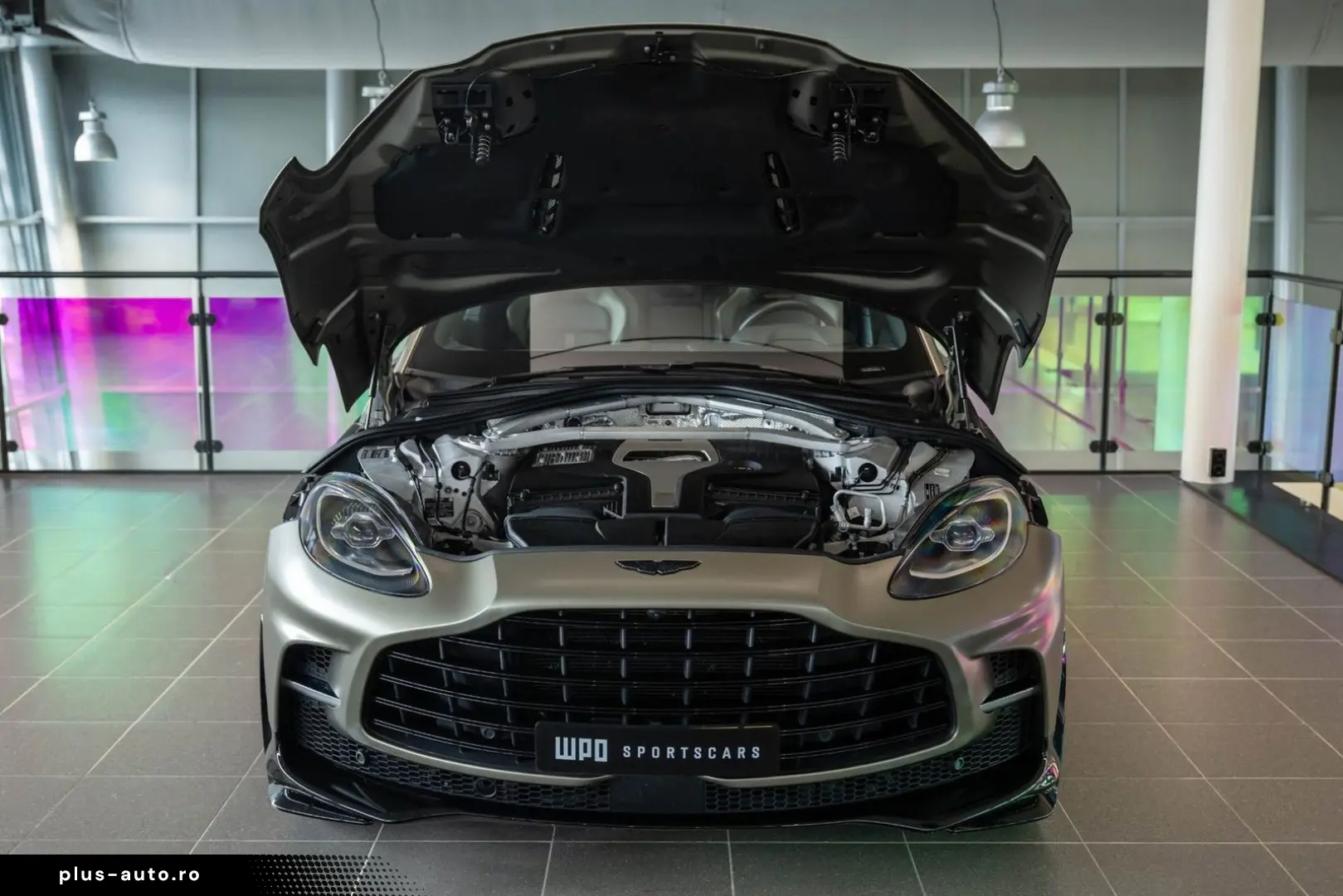 ASTON MARTIN DBX 4.0 V8 707