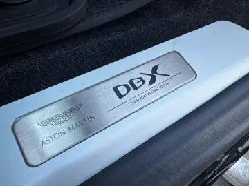 ASTON MARTIN DBX 707-4.0V8-23Zoll-B&O-Carbon-Voll-XPEL