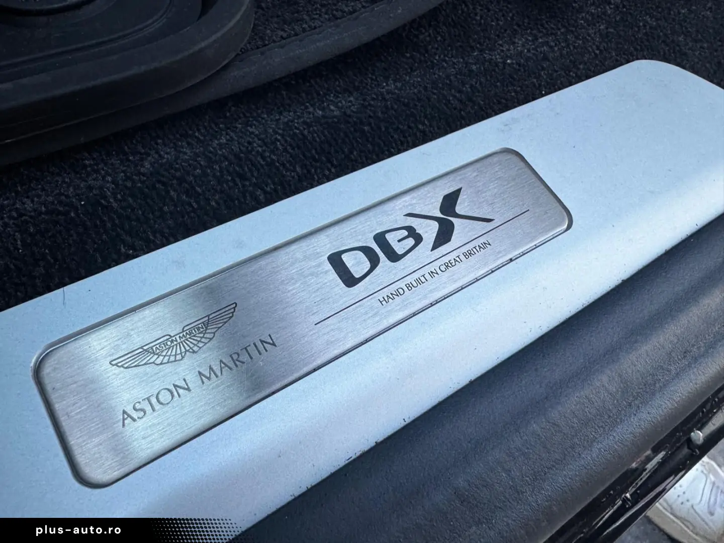 ASTON MARTIN DBX 707-4.0V8-23Zoll-B&O-Carbon-Voll-XPEL
