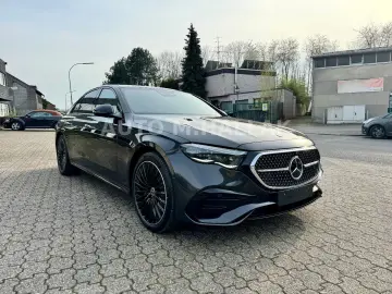 MERCEDES-BENZ Lim. AMG Line Premium Plus Superscreen…