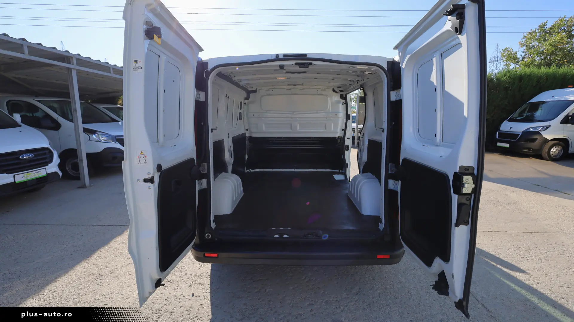 Renault Trafic L1H1 2.0 DCI 110hp