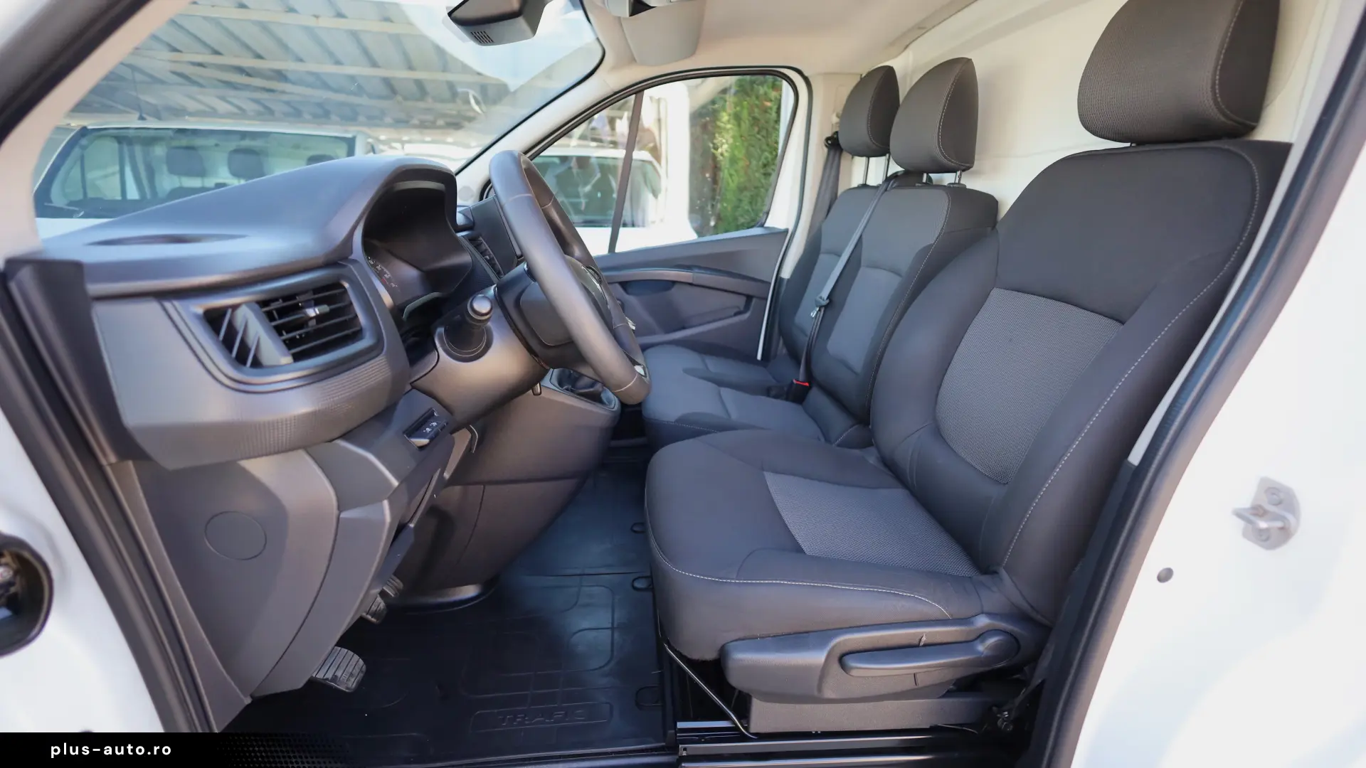 Renault Trafic L1H1 2.0 DCI 110hp