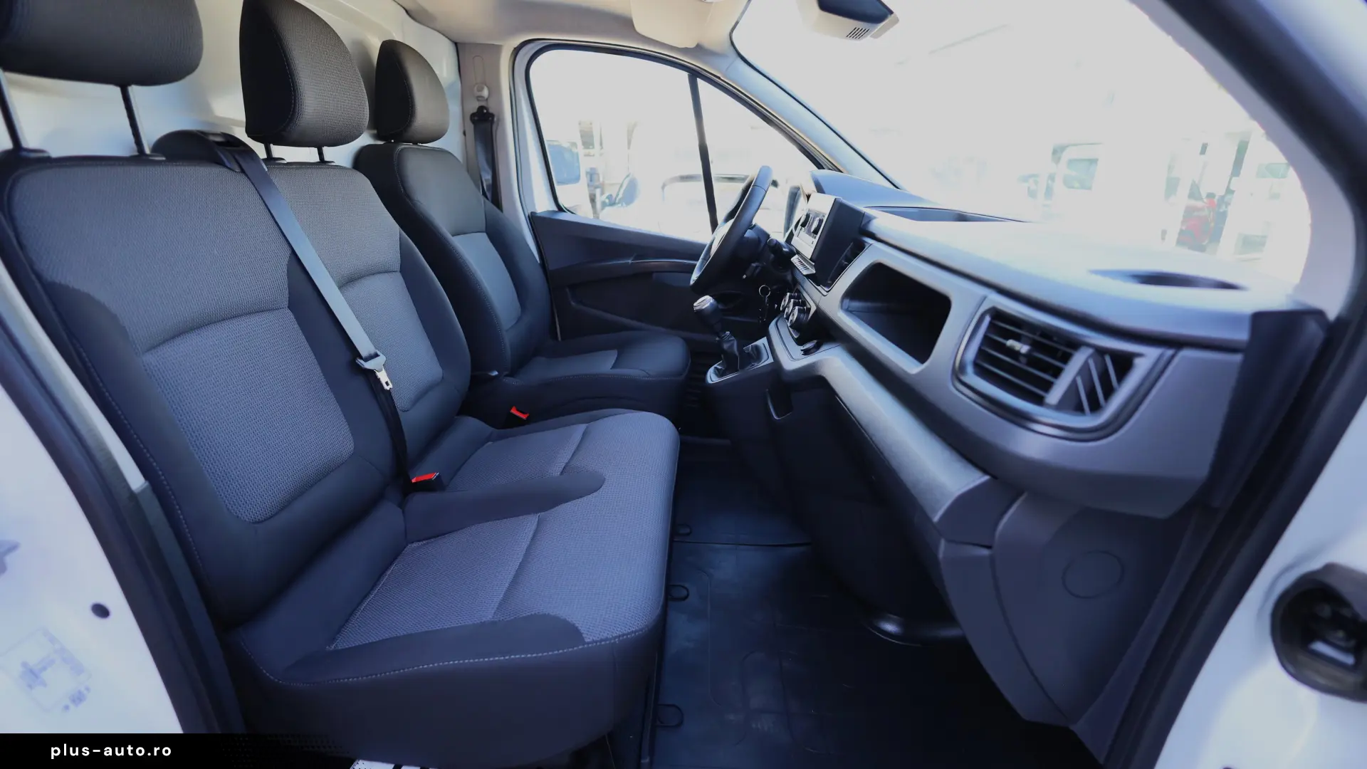 Renault Trafic L1H1 2.0 DCI 110hp