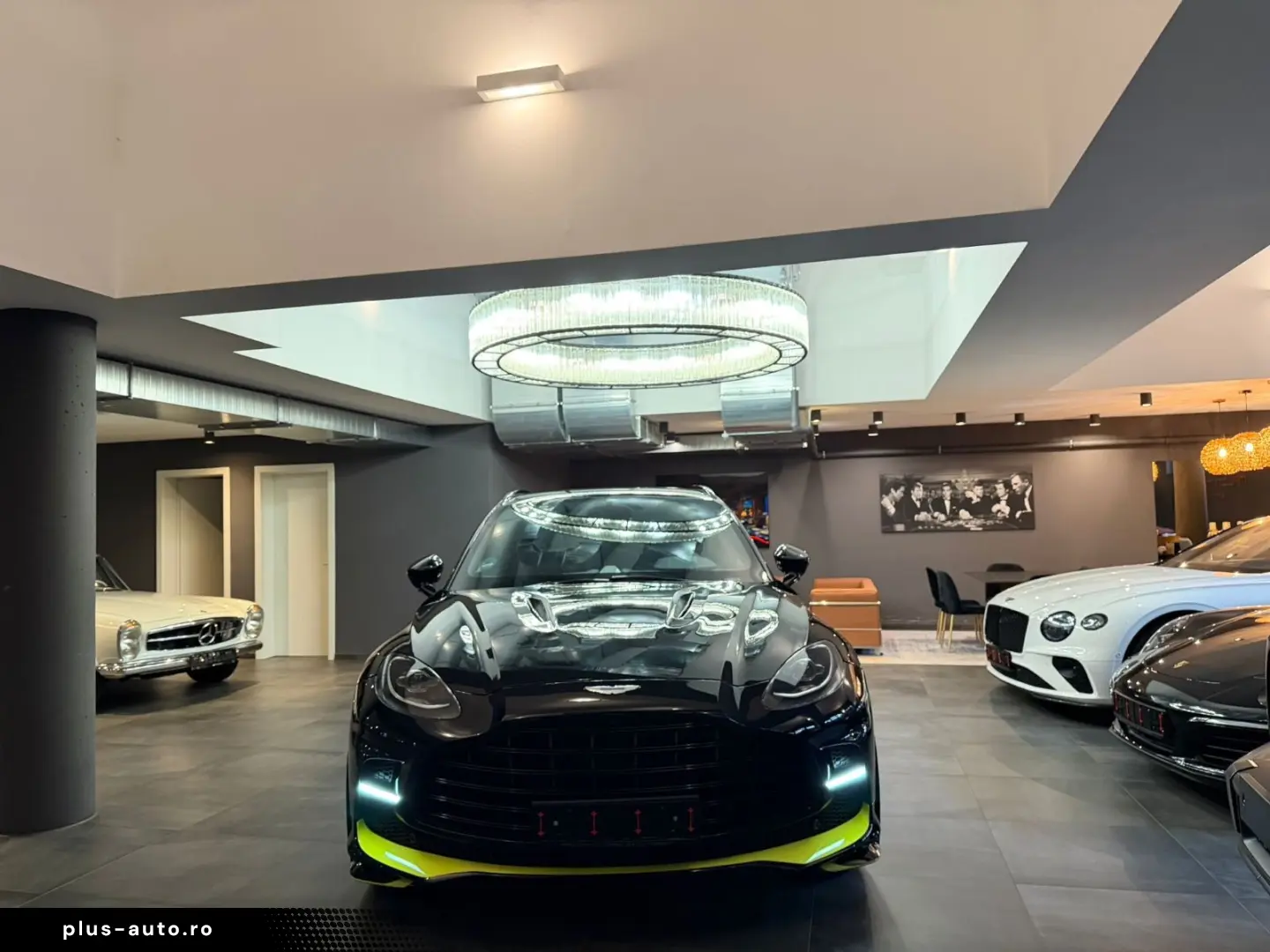 ASTON MARTIN DBX 707 SPECIAL AMR 24 F1  2025 FACELIFT