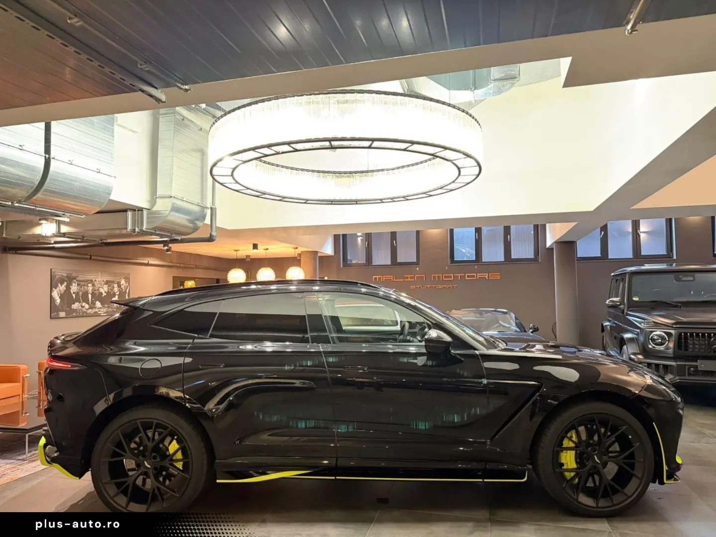 ASTON MARTIN DBX 707 SPECIAL AMR 24 F1  2025 FACELIFT