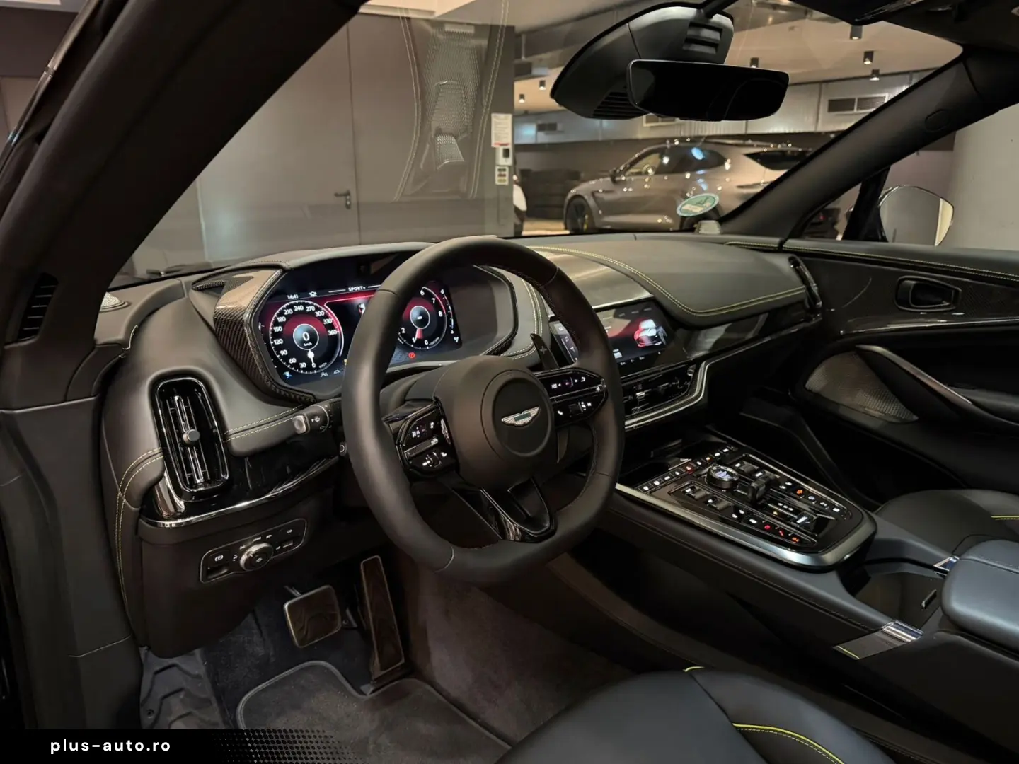 ASTON MARTIN DBX 707 SPECIAL AMR 24 F1  2025 FACELIFT