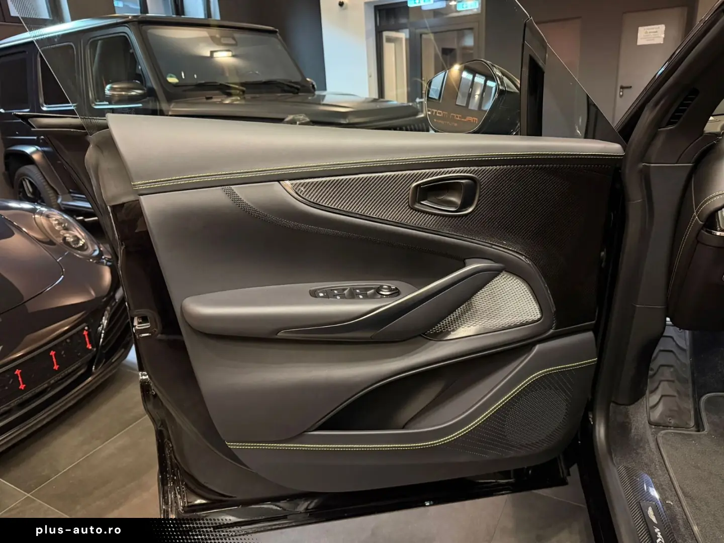 ASTON MARTIN DBX 707 SPECIAL AMR 24 F1  2025 FACELIFT