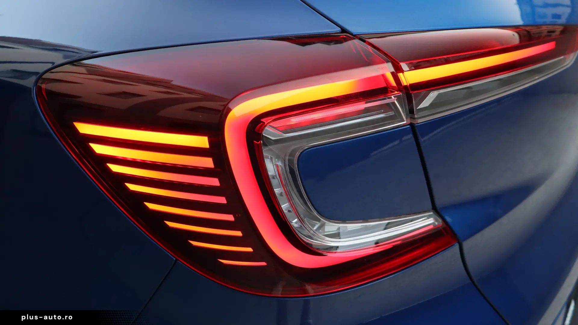 Renault Captur E-TECH Full 145 Techno