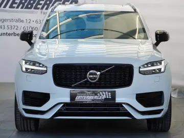 Volvo XC90 T8 Ultra Dark Recharge Plug-In Hybrid