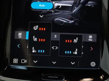 Volvo XC90 T8 Ultra Dark Recharge Plug-In Hybrid