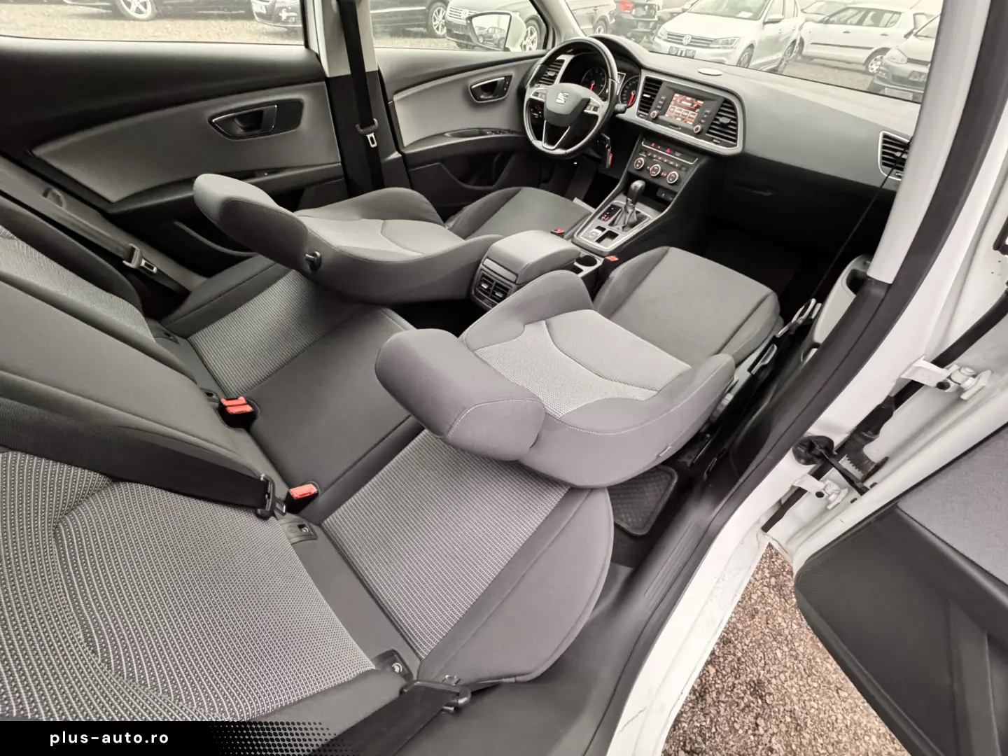 SEAT LEON  1.5 CGI  AUTOMAT  DUBLU CLIMA